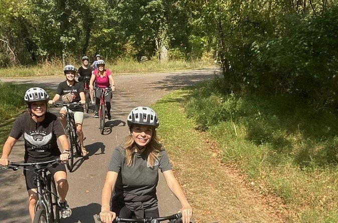 2 Hour 7-speed Bike Rental to Explore Nashville - Price and Value: Is $34.99 for 2 Hours Worth It?