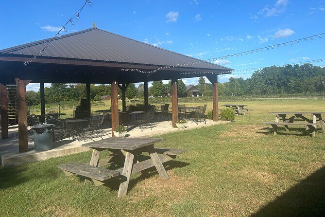 Arrington Wine and Franklin Dine Private Tour from Nashville - The driver and guide factor: when a tour runs right, it feels easy