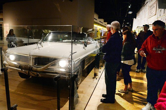 Before-Open Guided Tour & Admission to Country Music Hall of Fame - Should you book this Country Music Hall of Fame before-hours tour?
