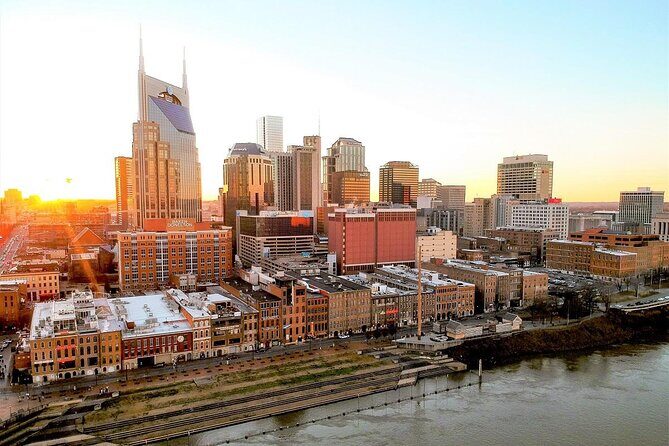 Best of Nashville City Sightseeing Tour on Double Decker Bus - Ryman Auditorium and Lower Broadway: where the city’s music story starts