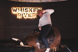 Cowboy Pub Crawl - CowboyHats, LineDancing, Trivia, Drinks, Bulls - Broadway cowboy style: dressing up and learning the street moves