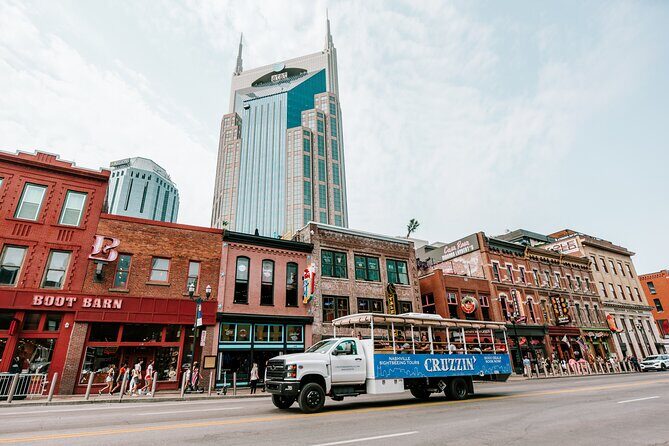 Cruzzin' Nashville Narrated Sightseeing Tour by Open-Air Vehicle - Key things I’d watch for
