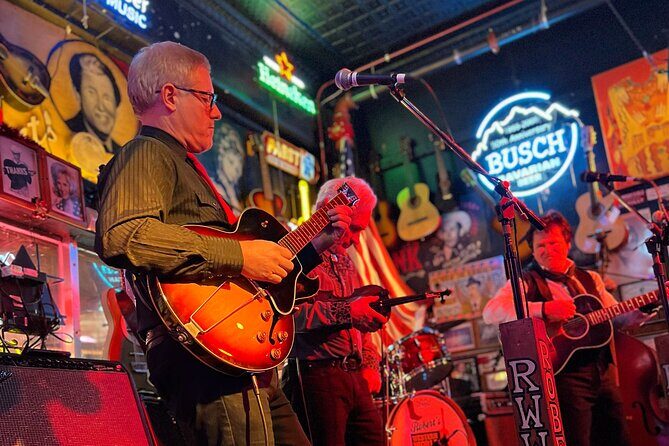 Downtown Nashville Sightseeing Walking Tour - Price and value: what $29.99 gets you in 90 minutes