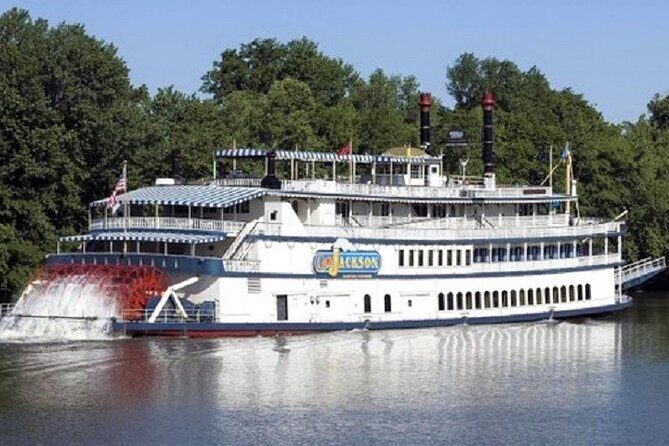 General Jackson Showboat Lunch or Dinner Cruise in Nashville - The Southern meal setup: what included means for your appetite