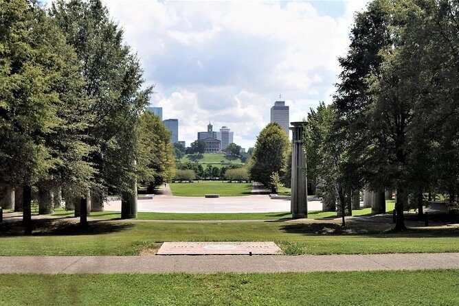 Germantown Neighborhood Food & Sightseeing Walking Tour - Getting Oriented: Start at the Rivers of Tennessee Fountain