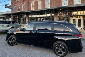 Golden Hour in Music City: Private Evening Van Tour - The 2-Hour Plan, Small Group Size, and What It Means for Your Schedule