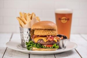 Hard Rock Cafe Nashville - Acoustic Rock vs Electric Rock: the easiest way to choose