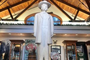Jack Daniel's Distillery Tour, Tasting and Lynchburg Visit - Lynchburg, TN: 90 minutes in a real small town (not a speed run)