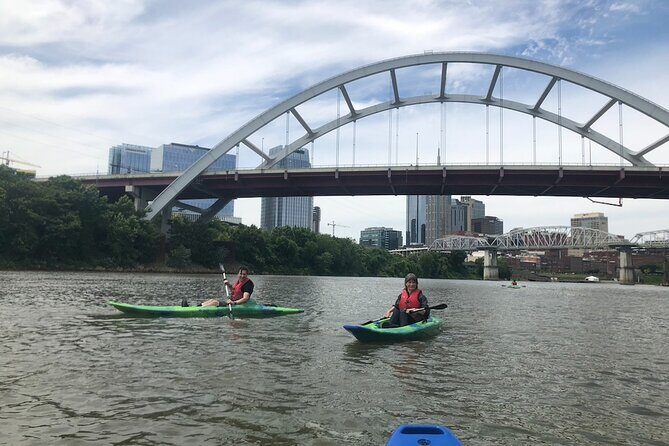 Kayak Rental in Downtown Nashville with Shuttle - Wildlife moments you’ll actually notice