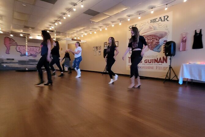 Line Dance Lesson in Nashville: Country Fusion Class - Meet Your Instructor: Elizabeth Mooney and the Teaching Style You’ll Notice