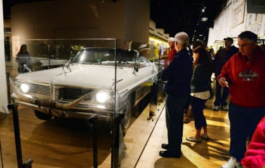 Nashville: Country Music Hall of Fame and Museum - Hall of Fame Rotunda: The Plaques Moment You’ll Feel