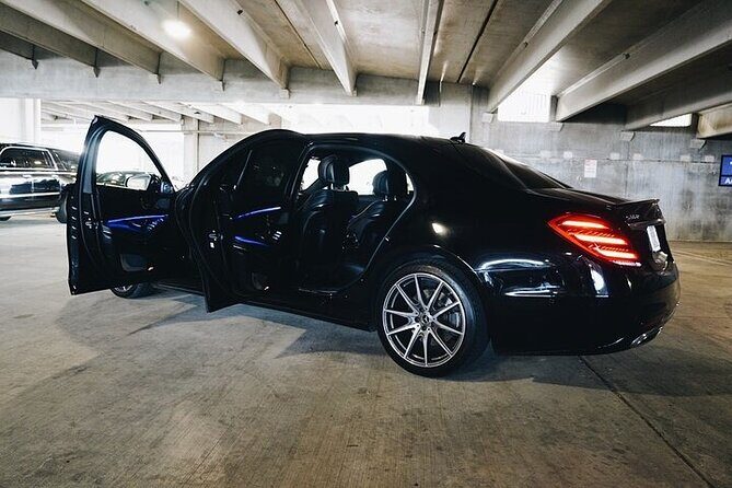 Nashville Departure Chauffeur Driven Transport - Who should book this Nashville private transfer?