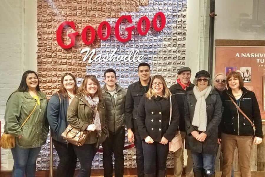 Nashville: Downtown Food, Drink and Sightseeing Walking Tour - Cocktails and drinks: a specialty stop with 21+ in mind