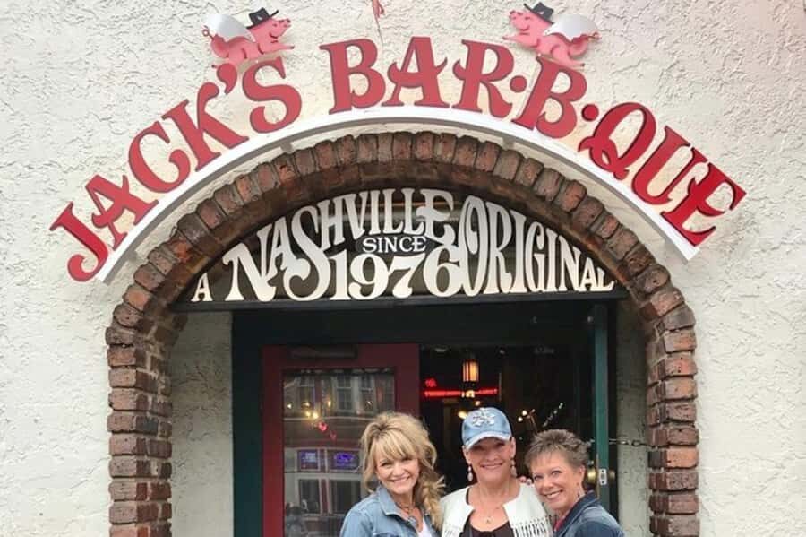 Nashville: Downtown Food, Drink and Sightseeing Walking Tour - Printers Alley finish: a good handoff to your own Nashville plans