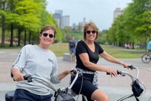 Nashville E-Bike Tour: Explore the Heart of Music City - State Capitol and Ryman: Big Names, Easy Viewing