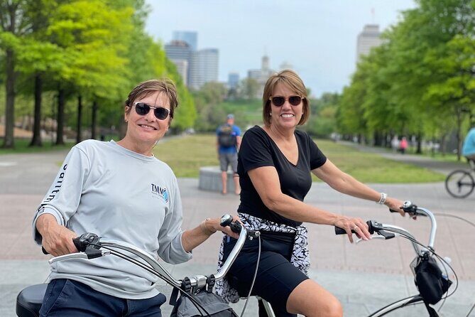 Nashville E-Bike Tour: Explore the Heart of Music City - State Capitol and Ryman: Big Names, Easy Viewing
