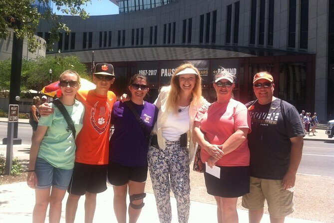 Nashville Famous Footsteps Guided Walking Tour - Start at 417 Broadway: easy to find, easy to begin