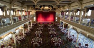 Nashville: General Jackson Showboat Lunch Cruise - Southern Lunch on a Boat: What the Meal Feels Like