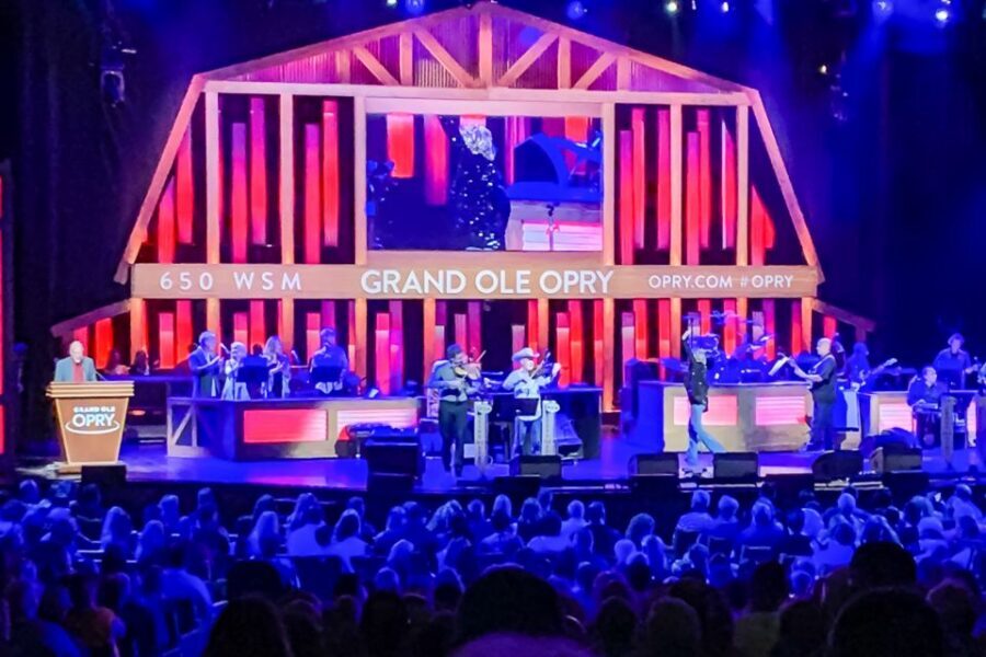 Nashville: Grand Ole Opry Show Ticket - First stop: the Grand Ole Opry box office (and why early helps)