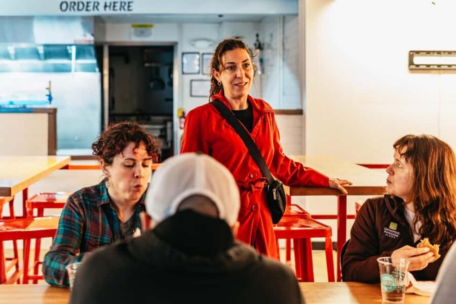Nashville: Guided Foodie Walking Tour with Tastings - The Netflix-Featured Diner Stop: Classic Comfort Food