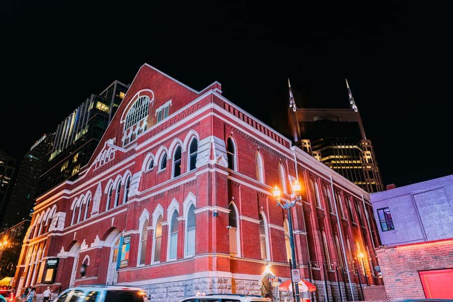 Nashville: Guided Ghost-Themed Walking Tour - What 90 minutes of Nashville haunt-hopping actually feels like