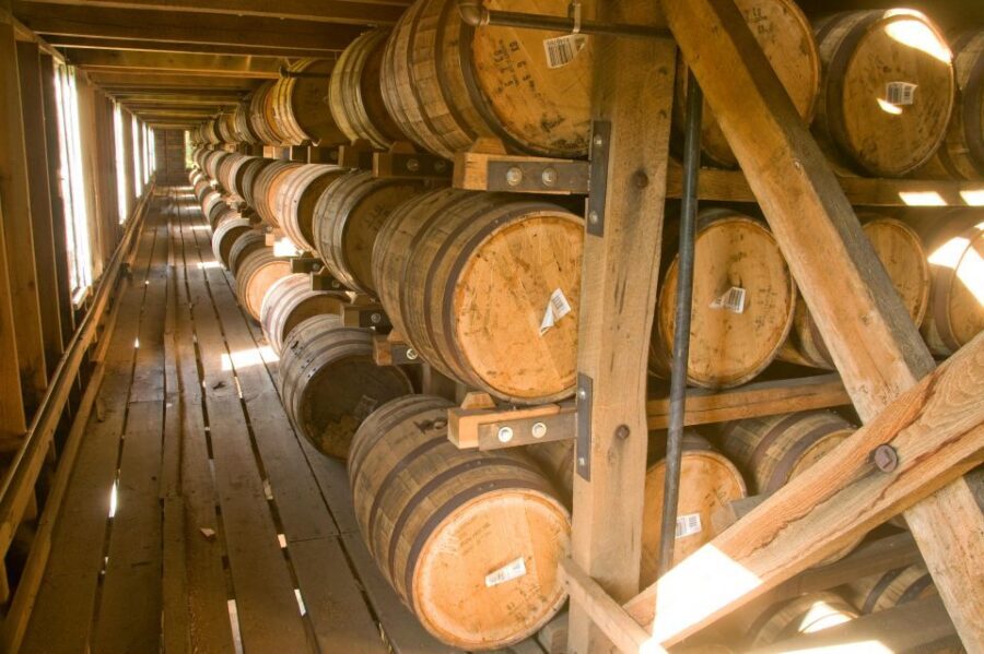 Nashville: Jack Daniel Distillery Day Trip with Tastings - Whiskey tastings on-site: how to get the most from the pours
