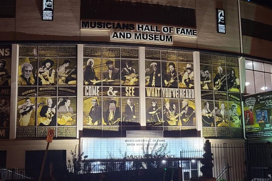 Nashville: Music City Nighttime Trolley Tour - Music Row at night: studios, scenes, and what to look for