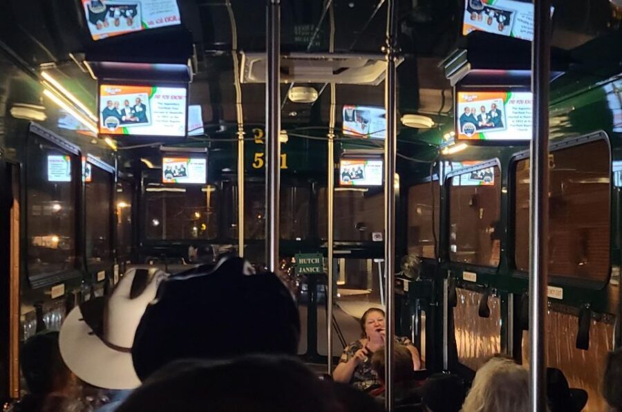 Nashville: Music City Nighttime Trolley Tour - Ryman Auditorium and the Musicians Hall of Fame vibe