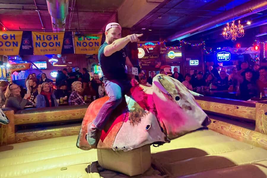 Nashville: Music City Pub Crawl - Starting Point At Big Shotz (And Why Your Guide Adjusts)