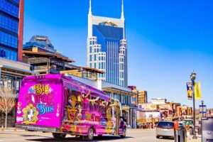 Nashville Party Bus with Drag Queen Hosts & Live Performances - Meeting at 1517 Church St and starting at Tribe