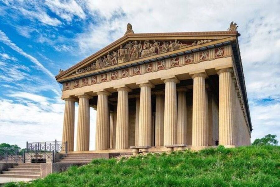 Nashville: Private City Tour with Local Singer-Songwriter - Bluebird Cafe and 12th Ave South: songwriter culture on wheels