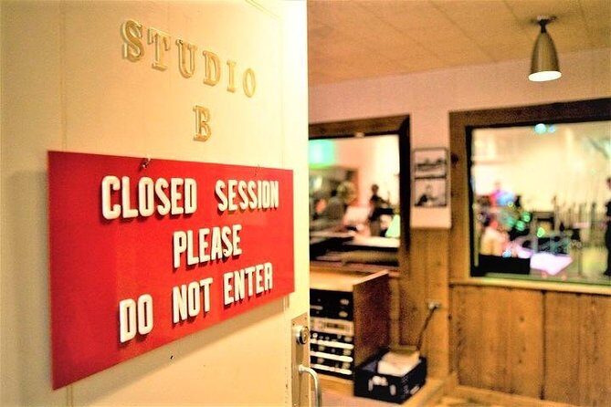 Nashville RCA Studio B & Country Music Hall of Fame Ticket Combo - A practical walk-through of how the day flows