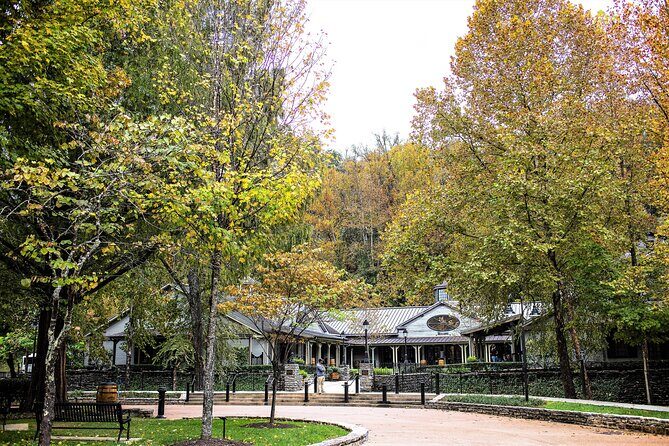 Nashville to Jack Daniel's Distillery Bus Tour + Whiskey Tastings - Who Should Book This Tour (and Who Might Skip It)
