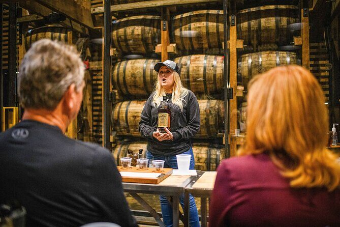Nashville to Jack Daniel's Distillery Bus Tour + Whiskey Tastings - The Ride Down: Pickup in Nashville and the Scenic Approach
