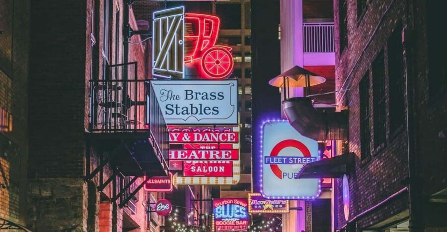 Nashville's Speakeasy Secrets: True Crime Tasting Pub Crawl - Drinks Are Extra: How to Decide Between Regular and VIP