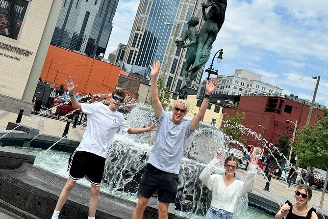 Private Best of Nashville VIP City Tour by Cybertruck - The Centennial Park and Parthenon Area: A photo-first starting point